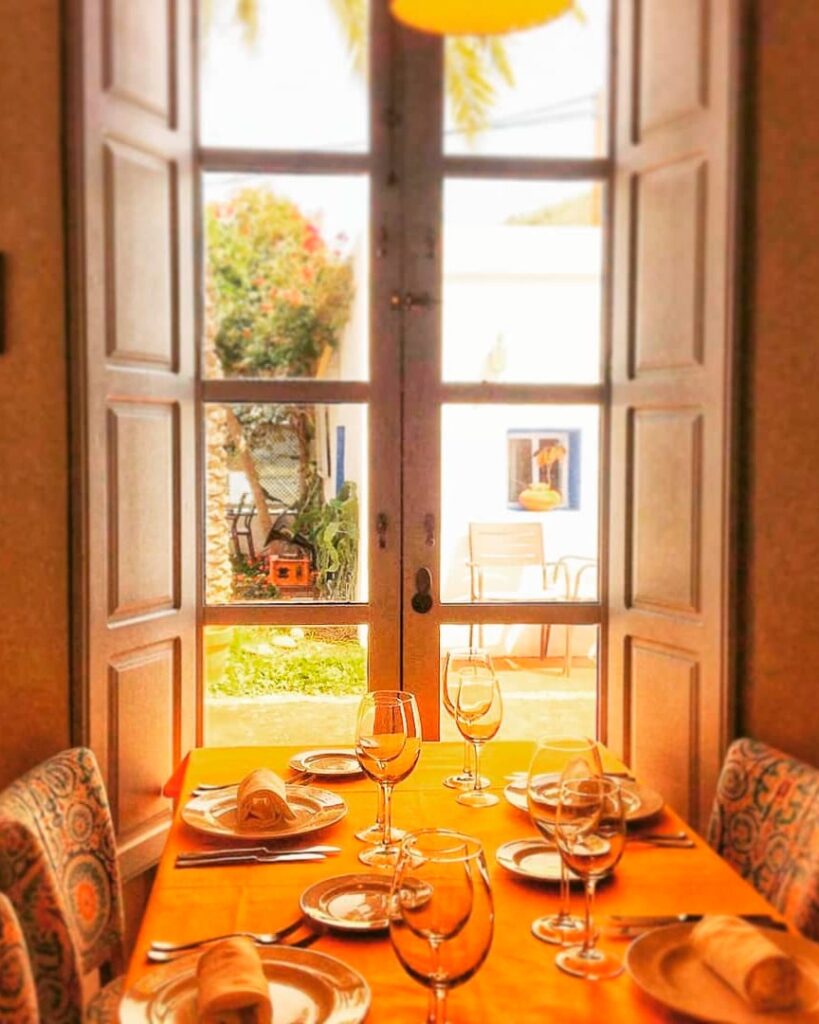 restaurante-la-gallineta-ventana-min